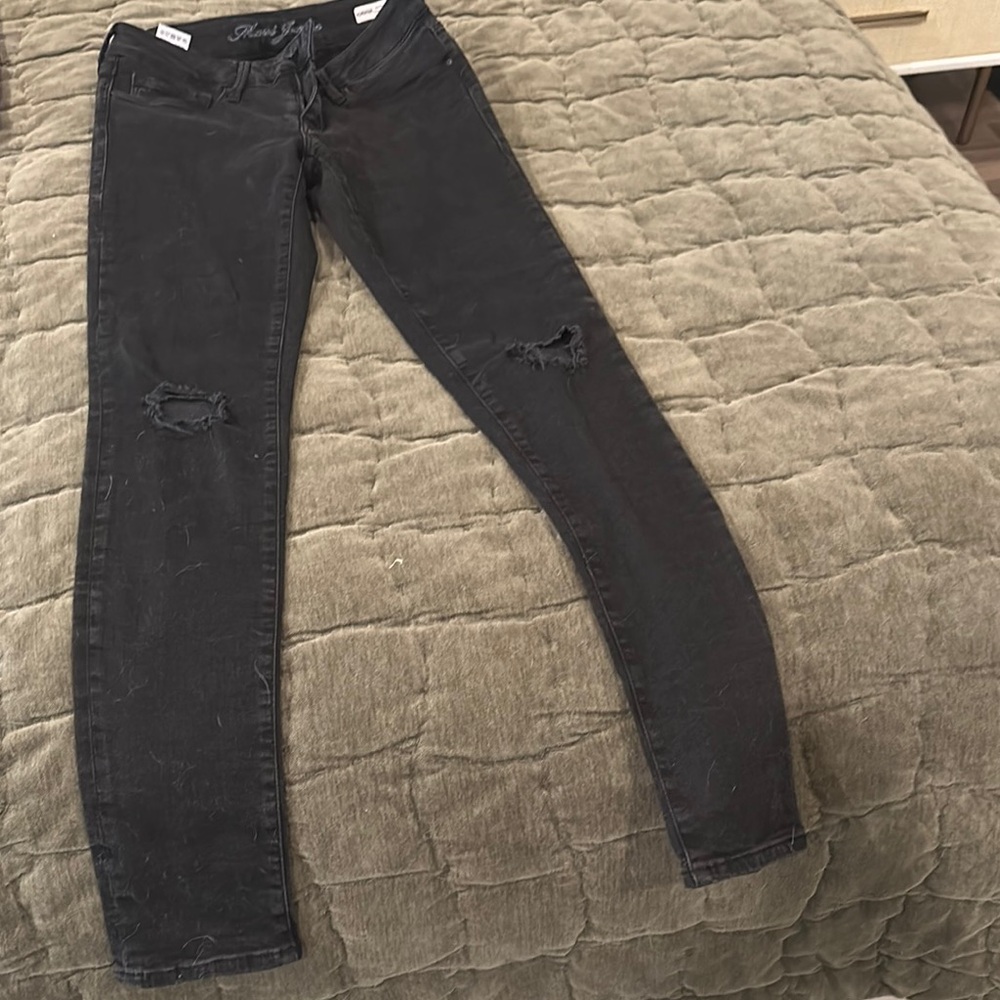 Black Ripped Jeans
